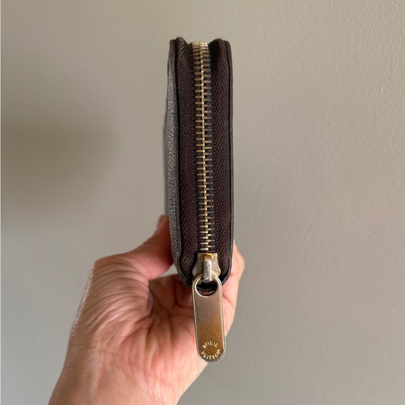 Authentic Louis Vuitton zippy wallet Damier - Picture 5 of 14